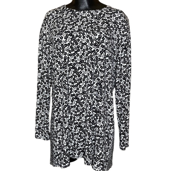 J Jill | Black and Cream Floral Print Top M - Picture 1 of 6